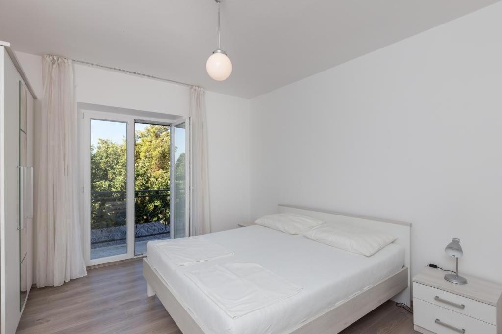 Rooms Villa Basica ซาปลูนารา ห้อง รูปภาพ